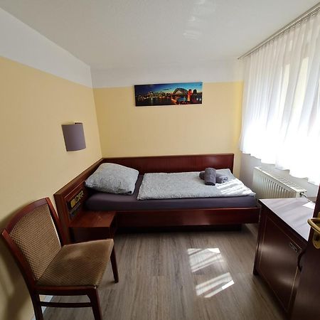 Hotel Goldener Loewe Цойленрода Экстерьер фото